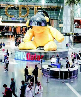 Sanatın yeni sahnesi : Havalimanları, lüks mekanlar ve otel lobileri… - Resim : 2