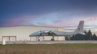 İnsansız savaş uçağı Kızılelma'ya yerli lastikler Petlas'tan - Resim : 2