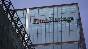 Fitch, 10 ülkenin büyüme tahminini düşürürken Türkiye tahminini korudu