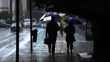 Meteoroloji 7 il sarı kodlu alarm verdi: Sağanak ve kuvvetli rüzgara dikkat!