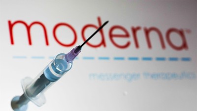 ABD, aşı firması Moderna'nın 766 milyon dolarlık ödeneğini iptal etti