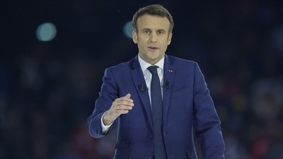 Macron'dan çağrı: Avrupa menşeli üretim artırılsın