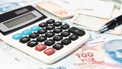 Merkezi yönetim bütçesi kasımda 108 milyar 305 milyon lira fazla verdi