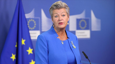 AB Komisyonunun içişlerinden sorumlu üyesi Johansson: Rüşvet alan herkese yazıklar olsun