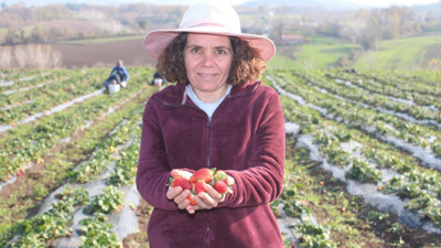 Şehirden köye dönen kadın girişimci tarıma yönelerek üretici oldu