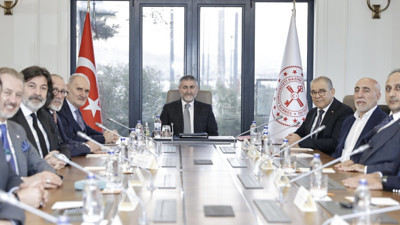 Bakan Nebati İTO yönetimiyle bir araya geldi