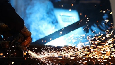 Kırgızistan Cumhurbaşkanı Caparov'dan Türk işletmecinin fabrikasına ziyaret