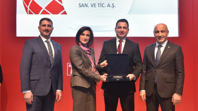 Yorglass, bir kez daha ihracat şampiyonları arasına girdi