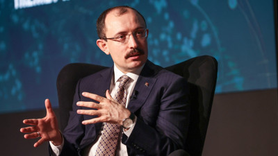 Bakan Muş, 4 ulusal zincir marketin üst yöneticileriyle bir araya gelmesine ilişkin konuştu