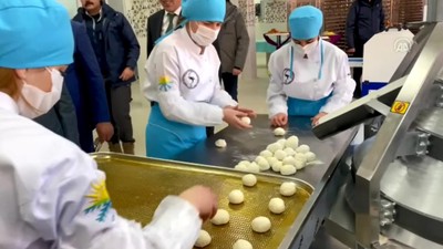 Ardahanlı öğrenciler hem öğrenip hem para kazanıyor