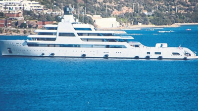 Rus milyarder Abramoviç'in yatı Marmaris'te