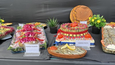 Hamsi festivalinde 3 ton hamsi dağıtıldı