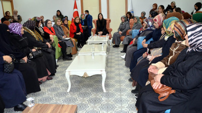 AK Parti'li Karaaslan: Türkiye insanlığın sorunlarına çözüm üretiyor