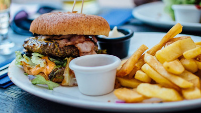 Uyumadan &ouml;nce bu yiyecekler &acirc;deta zehir gibi! Yemeden &ouml;nce iki kere d&uuml;ş&uuml;nmelisiniz&hellip;