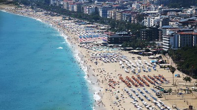 Ege'de turizmcilerin yüzü gülüyor: Durgunluk yükselişe geçti
