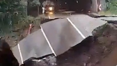 Ordu'da heyelan: Karadeniz-Akdeniz Yolu'nda bazı noktalar çöktü