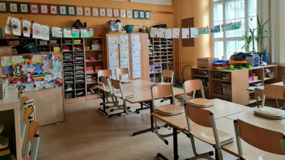 Hitler resimli kıyafetle derse girdi: Öğretmen hakkında yasal işlem başlatıldı