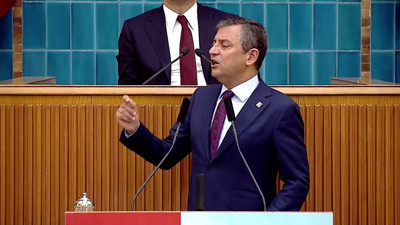 CHP lideri &Ouml;zel, AYM kararları &uuml;zerinden Cumhurbaşkanı Erdoğan'a y&uuml;klendi