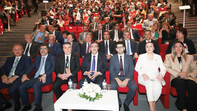 İklim Ekonomisi-Sürdürülebilirlik Finansmanı Zirvesi'ne yoğun ilgi