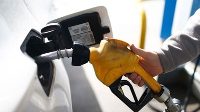 Son dakika... Motorine indirim geliyor: Akaryakıtta fiyat değişecek (24 Temmuz akaryakıt fiyatları)