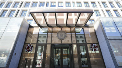 Trump'ın başkanlığı Fed'i nasıl etkiler? 'Faiz indirimi s&uuml;reci etkilenebilir'