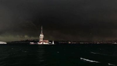 İstanbul'da gök gürültülü sağanak etkili oldu
