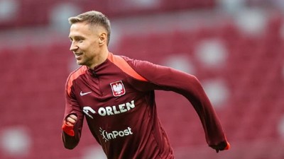 Galatasaray, Przemyslaw Frankowski'yle anlaştı! Yıldız futbolcu Przemyslaw Frankowski kimdir?