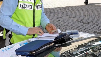 Trafikte yeni dönem! Cezalar katlanıyor: 100 bin liraya yükseltildi...