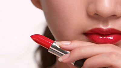 Türkler dünyanın dudaklarını boyuyor