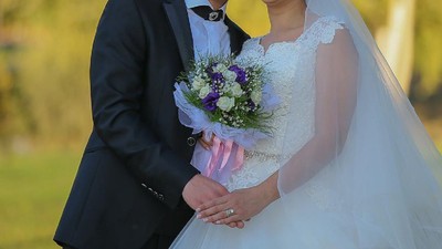Bakan duyurdu! Aile ve Gençlik Fonu'yla evleneceklere ek destek!
