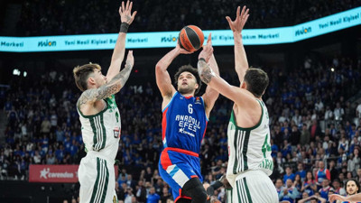 ANADOLU EFES MAÇI saat kaçta, hangi kanalda? Anadolu Efes - Panathinaikos maçı şifresiz mi?