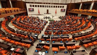 Taşra kariyer mesleklerin özlük dilekçesine 100 bin imza