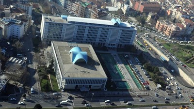 İBB'ye yönelik 'yolsuzluk' soruşturmasında Murat Gülibrahimoğlu hakkında yakalama kararı