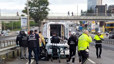 Tuzla’da otomobil takla atarak savruldu: 1 ölü, 4 yaralı