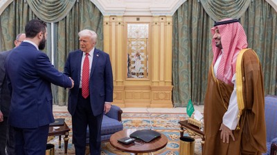 Trump: İran teröre desteğini kesmeli, nükleer silahtan vazgeçmeli