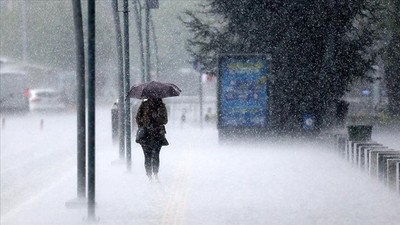 Meteoroloji'den 3 il turuncu, 7 il sarı kodlu uyarı!