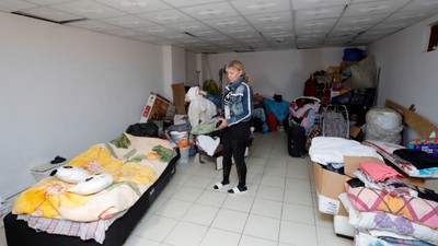Kiracı çıkmadı, Rus ev sahibi depoda kaldı! 4 yıldır mahkeme kararını bekliyor