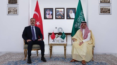 Bakan Fidan, Suudi Arabistan'da