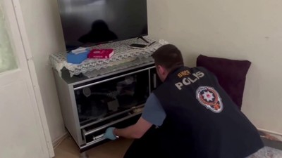 Diyarbakır'da dev operasyon! 8 kişi yakalandı: 7 milyon kök kenevir ele geçirildi
