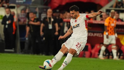 Şampiyon Galatasaray, Göztepe'den 3 puanı kaptı