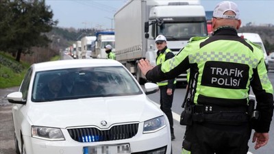 Çakarlı araç cezalarında yüzde 80 azalma