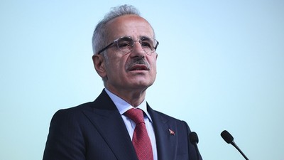'Mühendislik destanı' diyerek paylaştı: 23 yılda 4 bin 75 yeni köprü