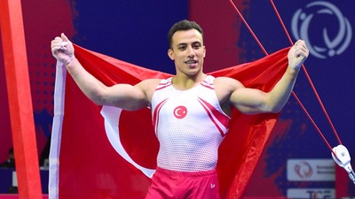 Adem Asil, Avrupa şampiyonu oldu