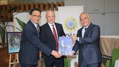 İzmir-Ukrayna ticaret köprüsü kuruldu