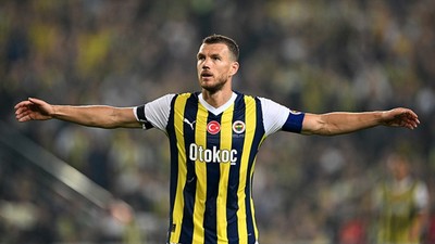 Son dakika: Fenerbahçenin yıldızı Edin Dzeko veda etti