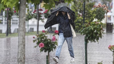 Sağanak yağış etkili olacak! 19 il için 'sarı' uyarı verildi!