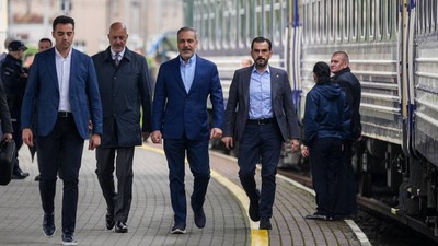 Bakan Fidan: Trump, Putin ve Zelenskiy bir araya gelebilir