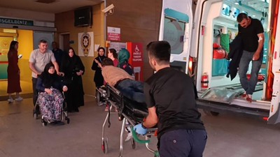 Bursa'da bıçaklı kavga! Ortalık savaş alanına döndü