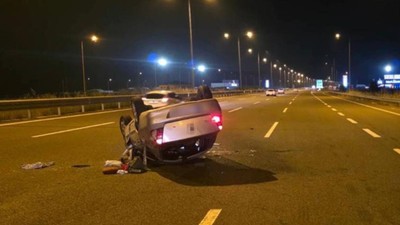 Sakarya'da korkunç kaza! 9 yaşındaki çocuk camdan fırladı