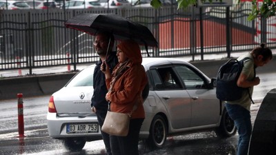 Gök gürültülü sağanak yağış bekleniyor: 7 il için sarı kodlu uyarı!